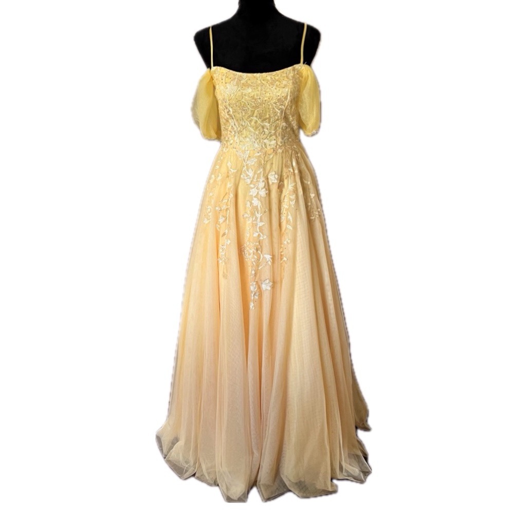 SAY YES to The Prom Dress Rhinestone Floral-Embroidered Yellow Gown Sz 5 Belle
